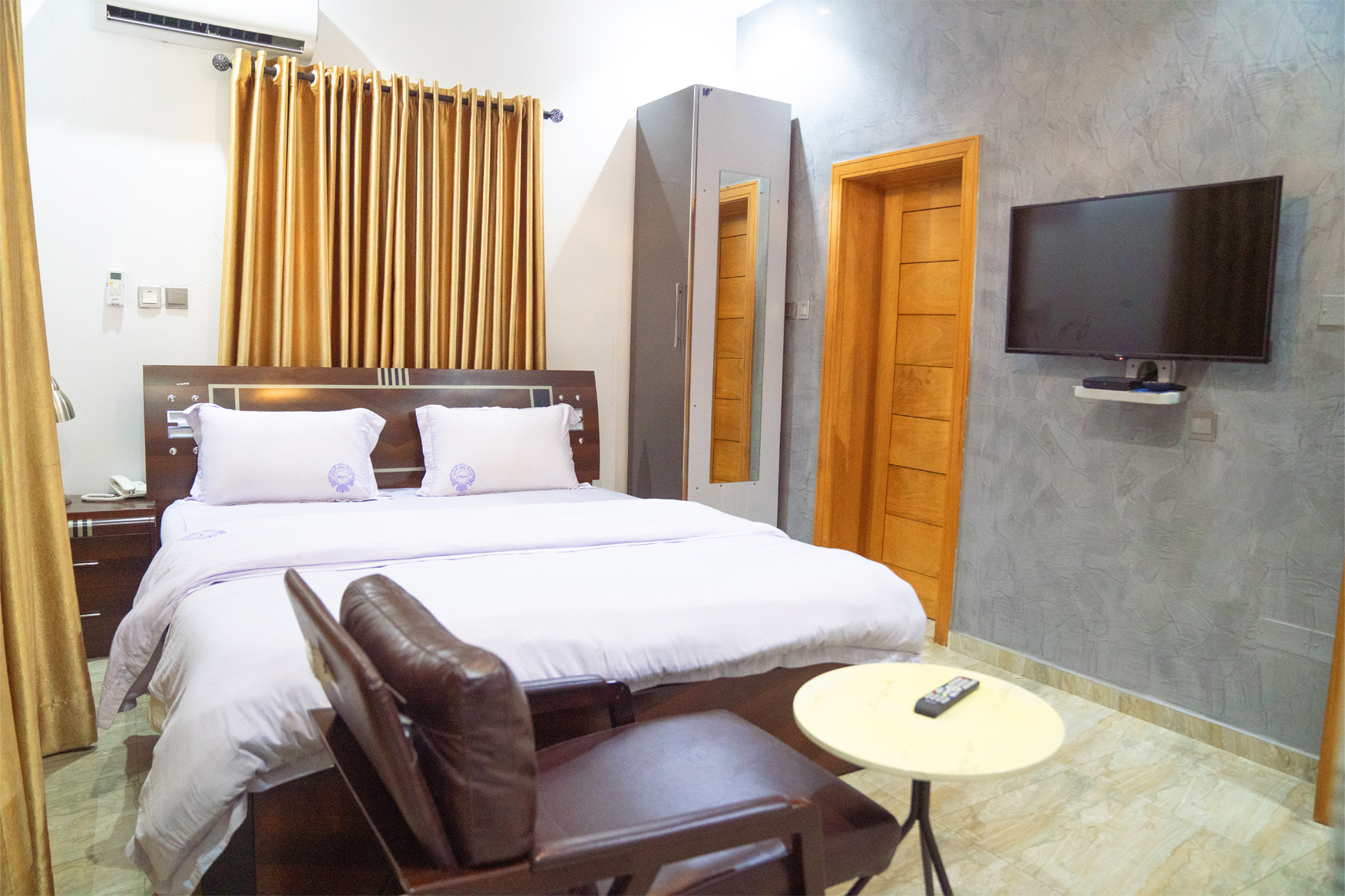 Best service apartment in lagos, Nigeria-Rockhold Apartment